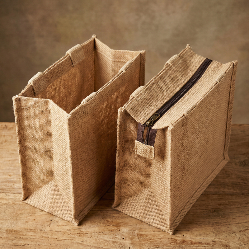 Open-top or zipper closure designs