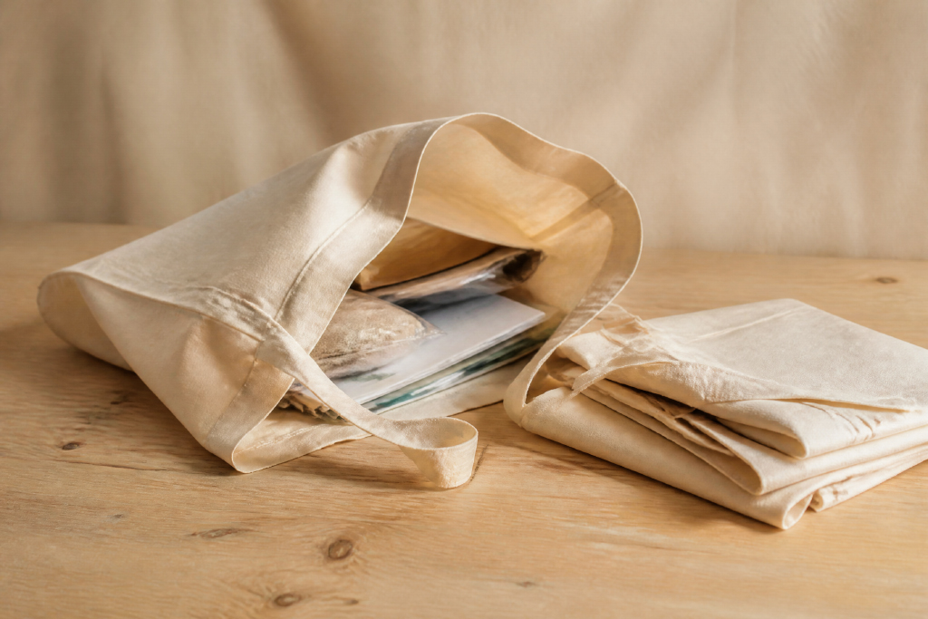 Lightweight-Canvas-Tote-Promotional-Use.jpg